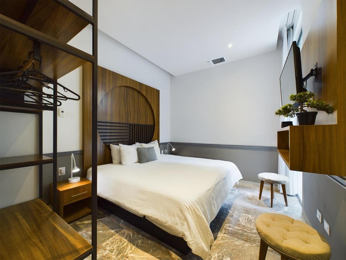 New! One Street From The By Yeah Apartamento *