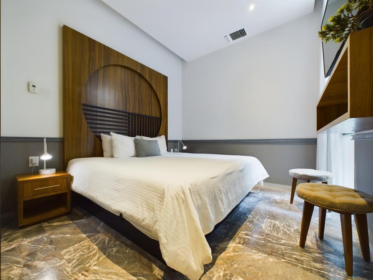 New! One Street From The By Yeah Playa del Carmen