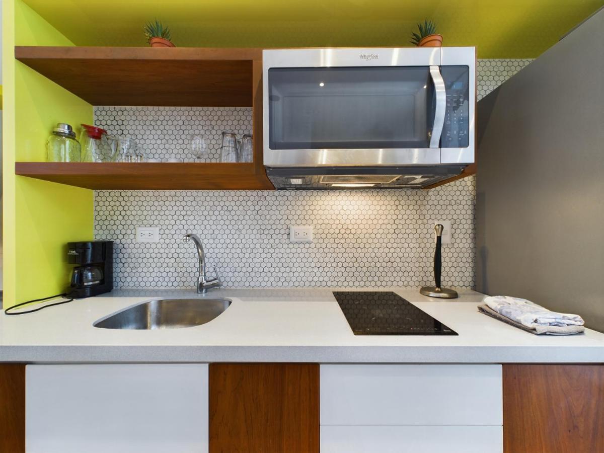 New! One Street From The By Yeah * Playa del Carmen