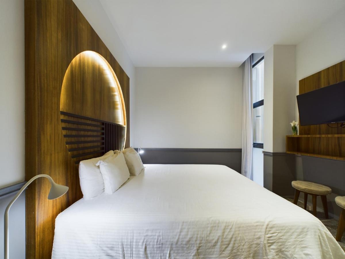 New! One Street From The By Yeah * Playa del Carmen